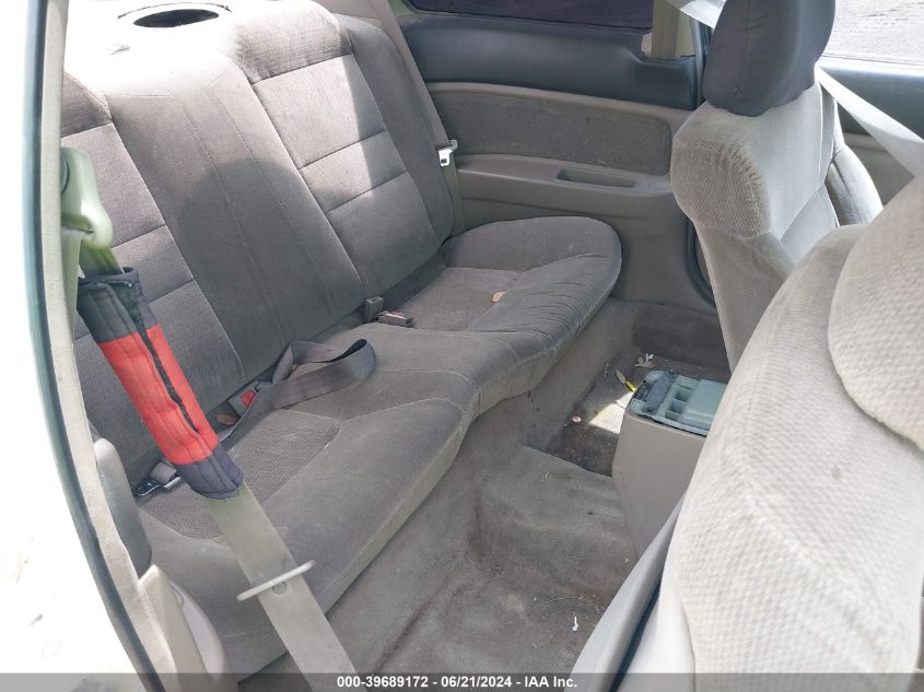 1996 Honda Accord Lx VIN: 1HGCD7132TA039630 Lot: 39689172