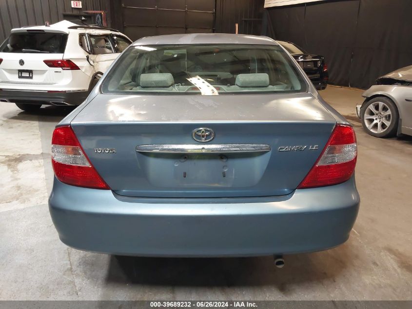 4T1BE32K42U561142 2002 Toyota Camry Le