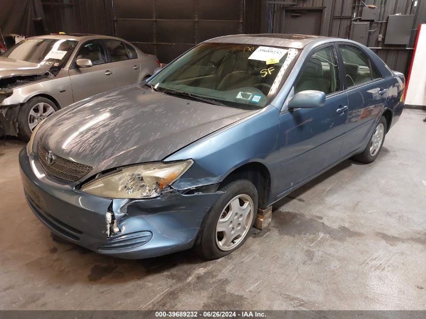 4T1BE32K42U561142 2002 Toyota Camry Le