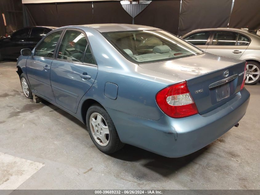 4T1BE32K42U561142 2002 Toyota Camry Le