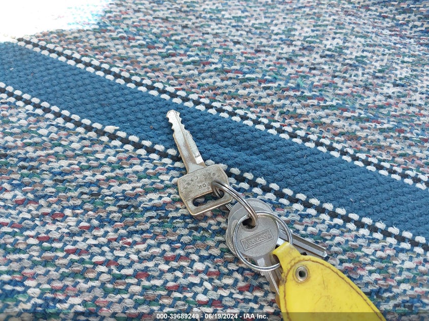 1986 Ford F250 VIN: 1FTEF26H2GPA27666 Lot: 39689249