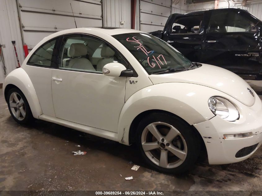 2008 Volkswagen New Beetle Black Tie Edition/Triple White VIN: 3VWFW31C58M511261 Lot: 39689254