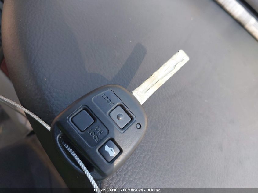 2003 Lexus Es 300 VIN: JTHBF30G730135954 Lot: 39689308