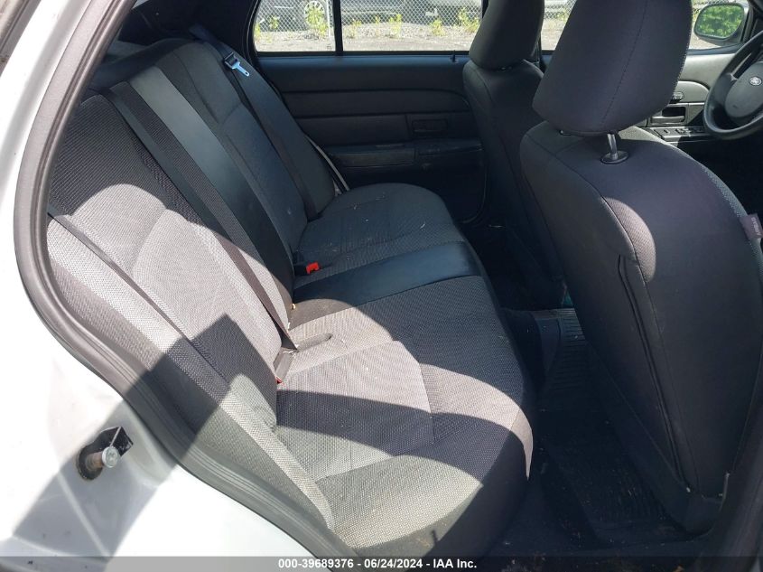 2008 Ford Crown Victoria Police/Police Interceptor VIN: 2FAHP71V98X110873 Lot: 39689376