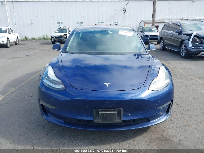 2018 Tesla Model 3 Long Range/Performance VIN: 5YJ3E1EB1JF114915 Lot: 39689377