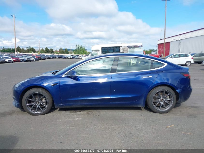 2018 Tesla Model 3 Long Range/Performance VIN: 5YJ3E1EB1JF114915 Lot: 39689377