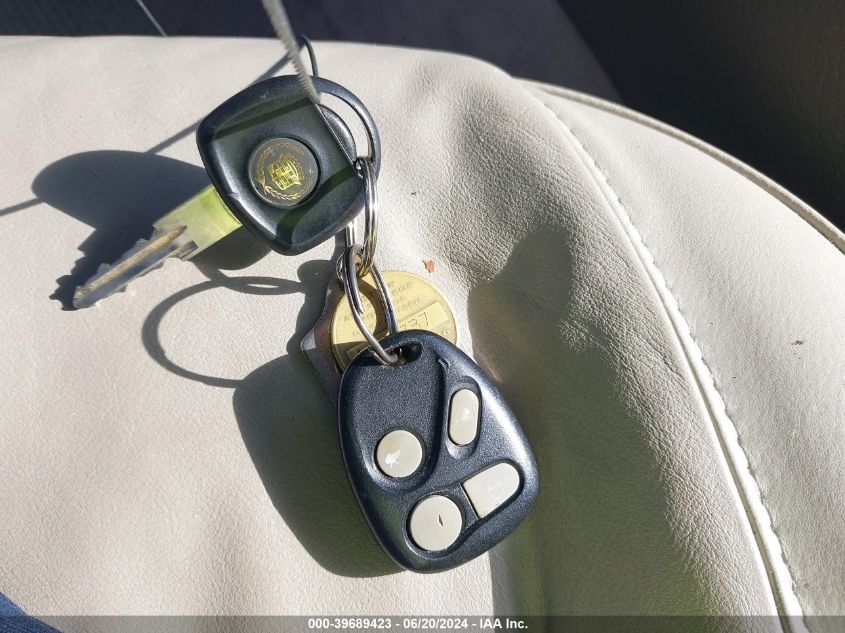 1998 Cadillac Catera VIN: W06VR52R9WR006518 Lot: 39689423