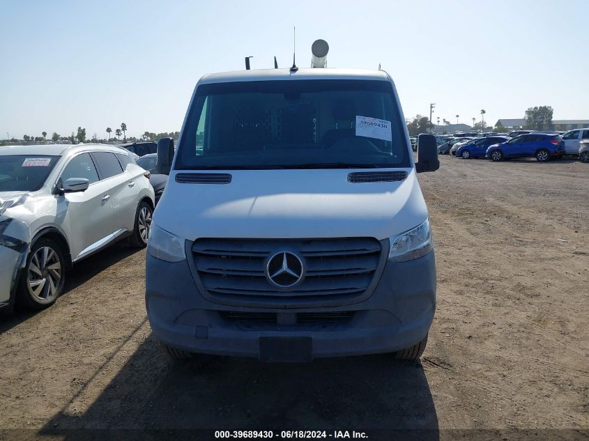 2019 Mercedes-Benz Sprinter 1500 High Roof I4/Standard Roof I4 VIN: WD4PE7ED6KT011421 Lot: 39689430