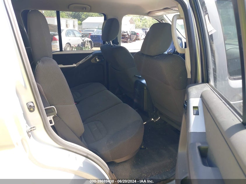 2012 Nissan Pathfinder S VIN: 5N1AR1NB8CC626727 Lot: 39689438