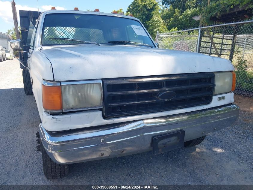 1990 Ford F350 VIN: 2FTJW35H2LCA61883 Lot: 39689551