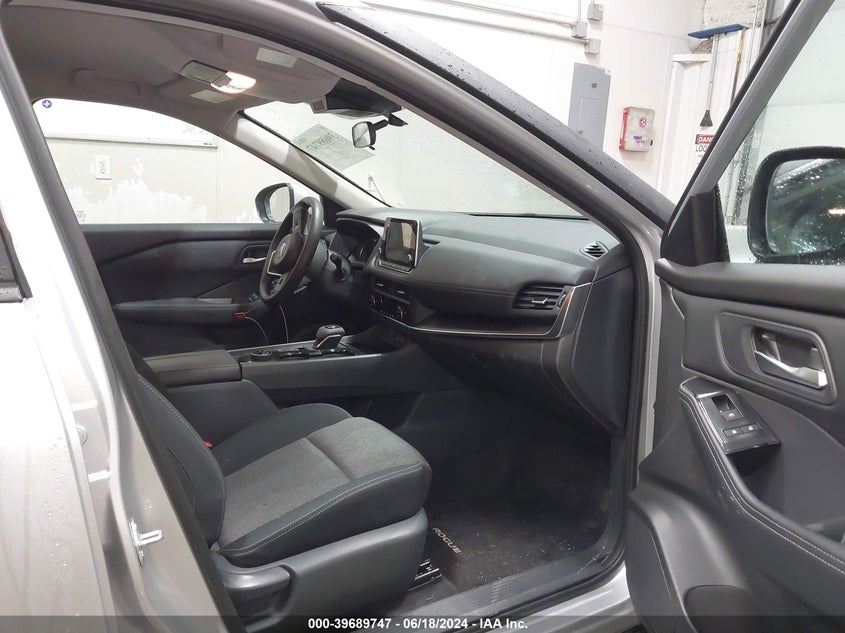 2024 NISSAN ROGUE VIN: 5N1BT3BBXRC706402