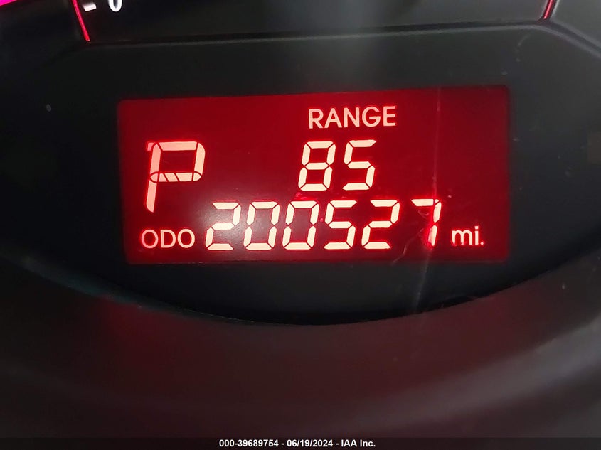 2011 Kia Sorento Lx VIN: 5XYKT3A12BG147734 Lot: 39689754