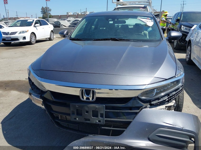 VIN 1HGCV1F17JA100615 2018 HONDA ACCORD LX