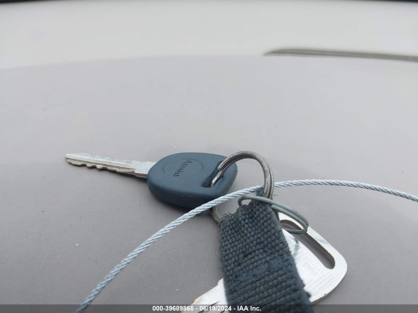 2002 Chevrolet Malibu VIN: 1G1ND52J52M611417 Lot: 39689865