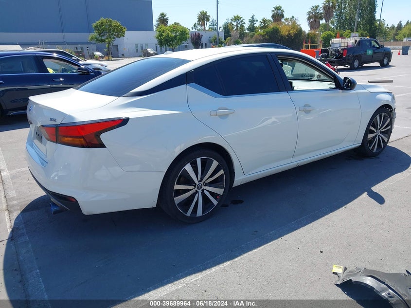VIN 1N4BL4CVXKC157878 2019 NISSAN ALTIMA 2.5 SR