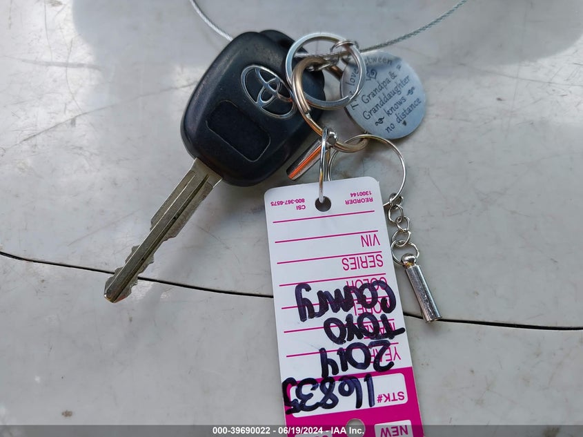 2014 Toyota Camry Se VIN: 4T1BF1FK6EU758751 Lot: 39690022