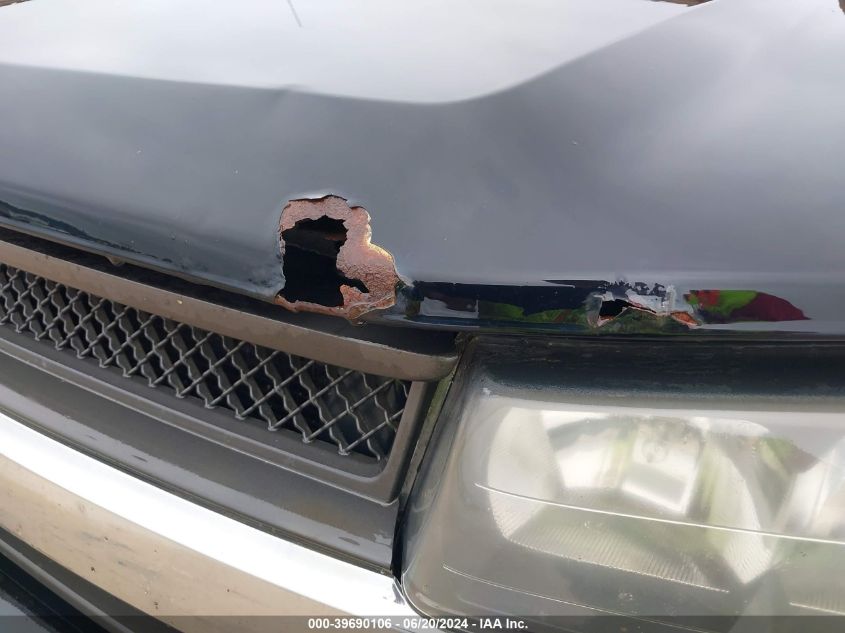 2002 Chevrolet Trailblazer Ls VIN: 1GNDT13S122445678 Lot: 39690106