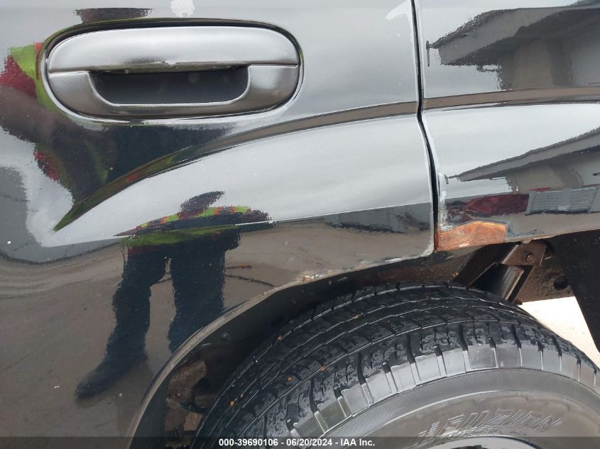 2002 Chevrolet Trailblazer Ls VIN: 1GNDT13S122445678 Lot: 39690106