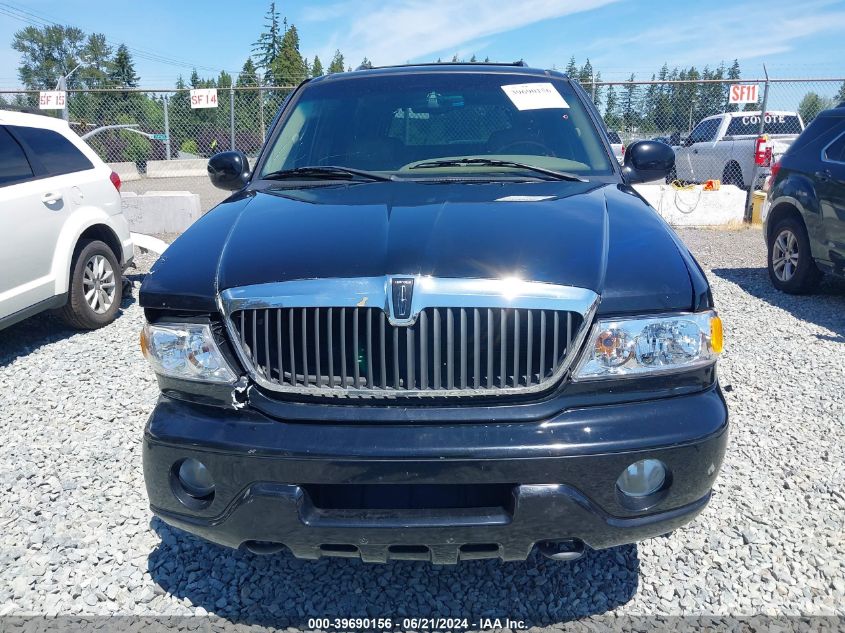 2001 Lincoln Navigator VIN: 5LMFU28R81LJ22739 Lot: 39690156