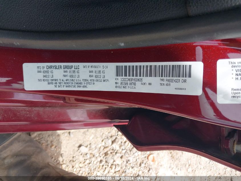 2015 Chrysler 200 Limited VIN: 1C3CCCAB3FN520635 Lot: 39690185
