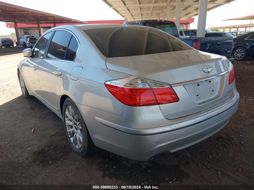 2011 Hyundai Genesis 3.8 VIN: KMHGC4DE7BU136104 Lot: 39690233