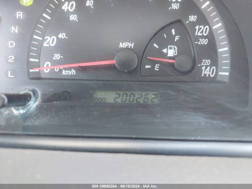 2003 Toyota Camry Le VIN: JTDBE32K430176080 Lot: 39690264