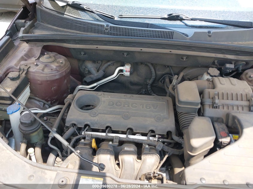 2011 Kia Sorento Lx VIN: 5XYKT4A12BG038308 Lot: 39690278