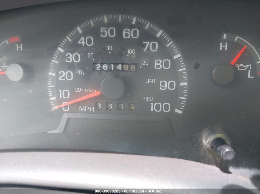 1998 Ford F-150 Standard/Xl/Xlt VIN: 2FTZF1727WCB16770 Lot: 39690289