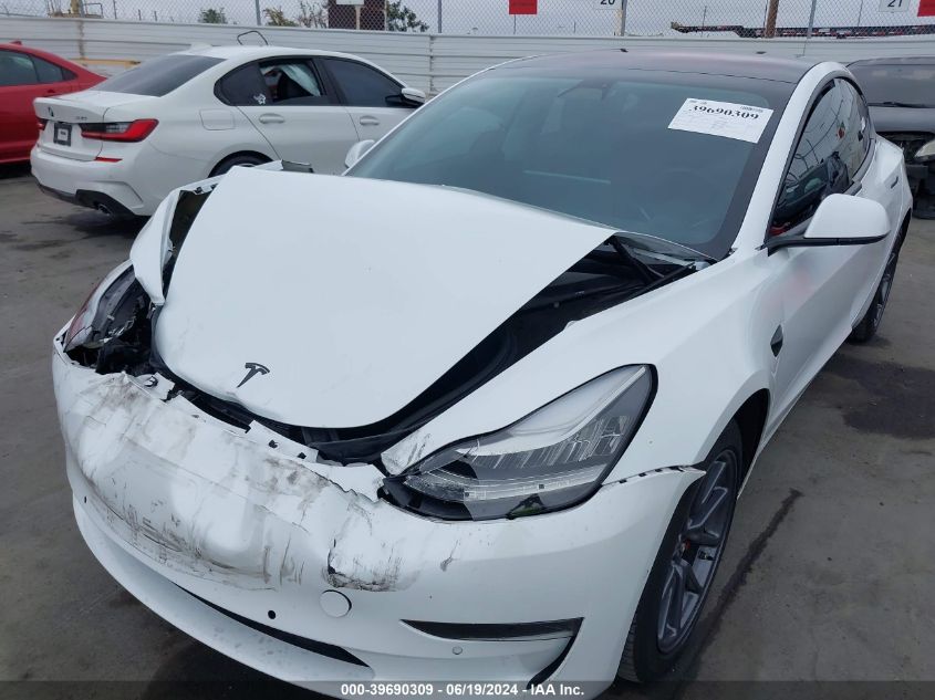 2018 Tesla Model 3 Long Range/Mid Range VIN: 5YJ3E1EA5JF044343 Lot: 39690309