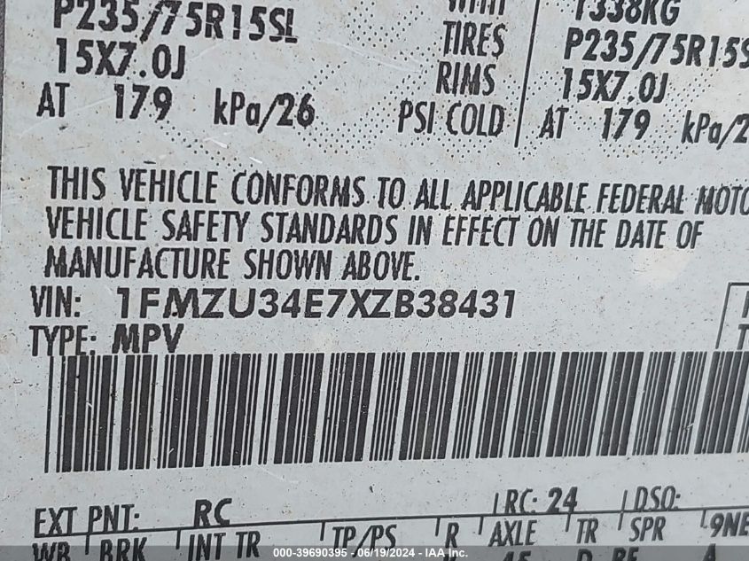 1999 Ford Explorer Eddie Bauer/Limited/Xlt VIN: 1FMZU34E7XZB38431 Lot: 39690395