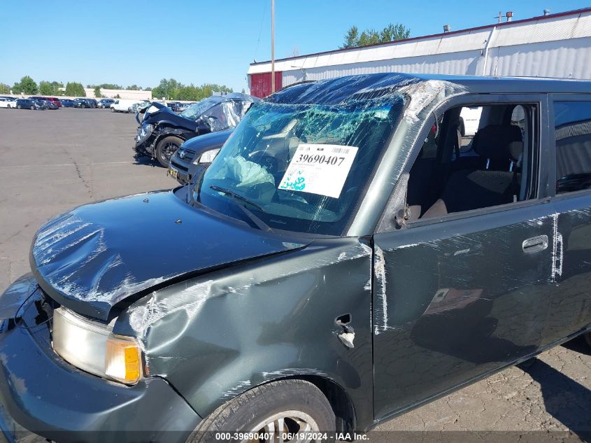 2004 Scion Xb VIN: JTLKT324240137985 Lot: 39690407