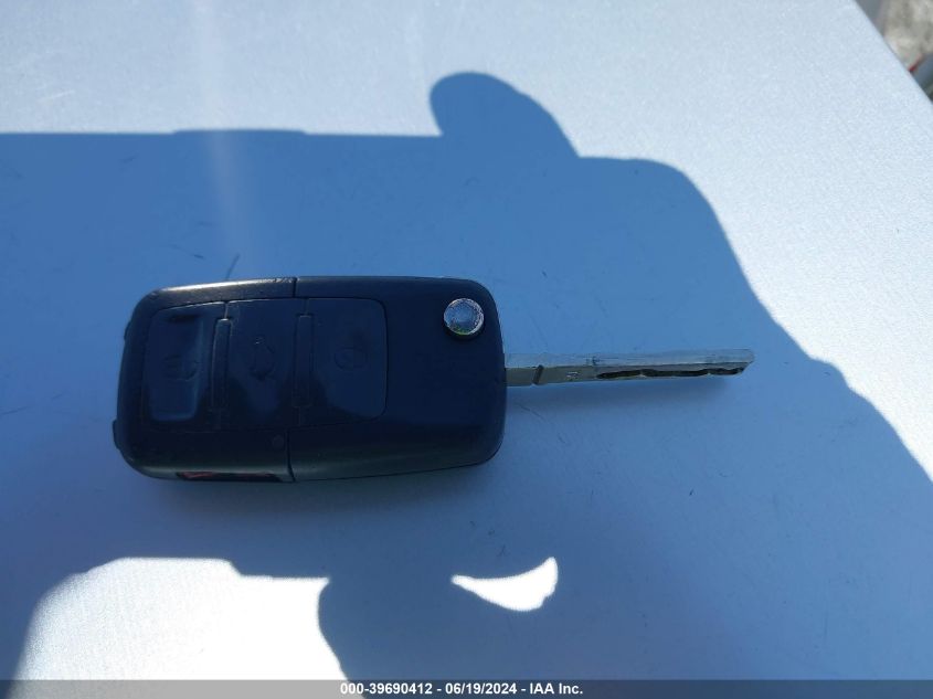 2007 Volkswagen Jetta Wolfsburg Edition VIN: 3VWEG71K57M199240 Lot: 39690412