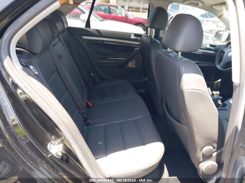 2007 Volkswagen Jetta Wolfsburg Edition VIN: 3VWEG71K57M199240 Lot: 39690412