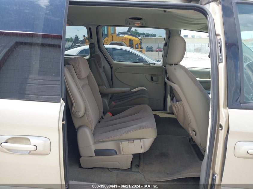 2007 Chrysler Town & Country Touring VIN: 2A4GP54L77R135238 Lot: 39690441