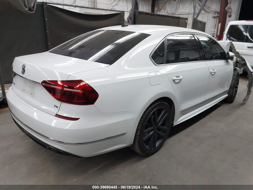 VIN 1VWDT7A32HC055339 2017 VOLKSWAGEN PASSAT R-LINE