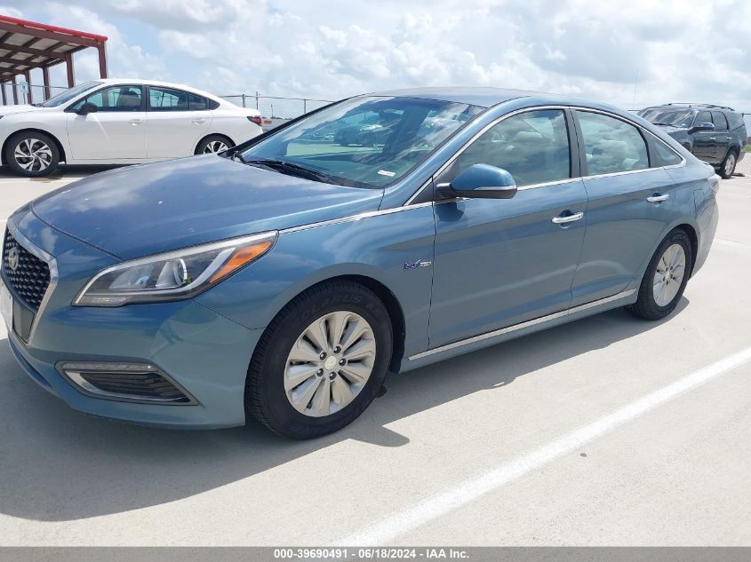 2016 Hyundai Sonata Hybrid Se VIN: KMHE24L1XGA040520 Lot: 39690491