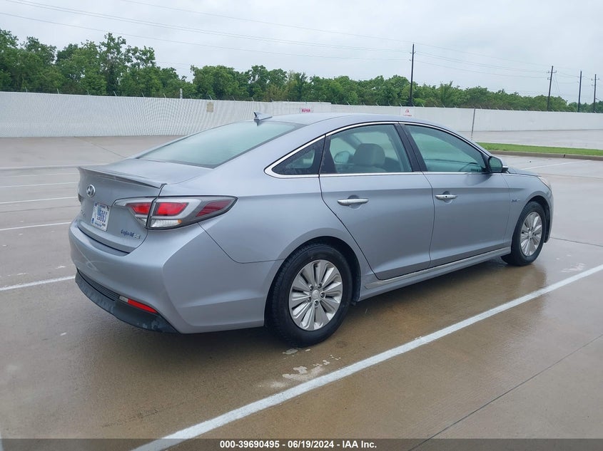 2016 HYUNDAI SONATA HYBRID/SE - KMHE24L1XGA039495