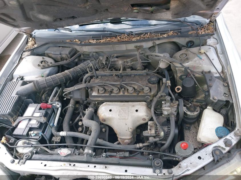 1999 Honda Accord Lx VIN: 1HGCG5640XA033554 Lot: 39690540