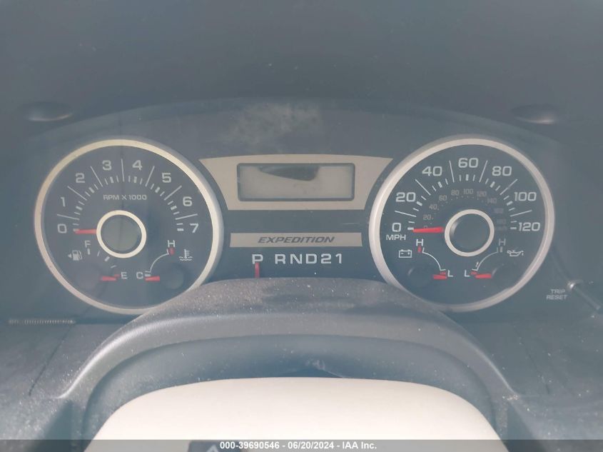 2005 Ford Expedition Eddie Bauer/King Ranch VIN: 1FMFU17555LA60590 Lot: 39690546