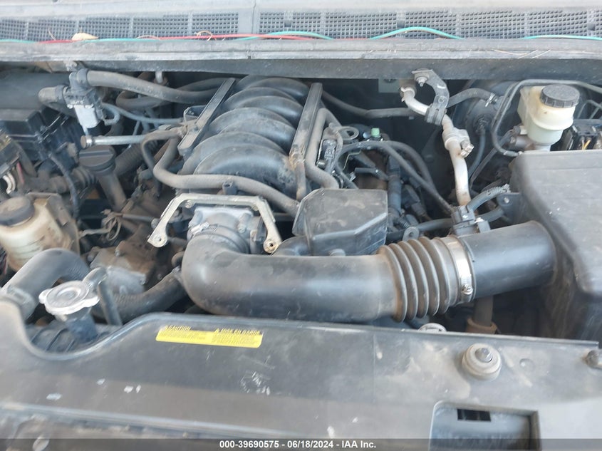 2004 Nissan Pathfinder Armada Le VIN: 5N1AA08A04N738934 Lot: 39690575