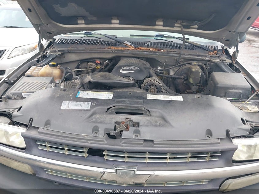 2001 Chevrolet Silverado 1500 Ls VIN: 2GCEC19V411337939 Lot: 39690587