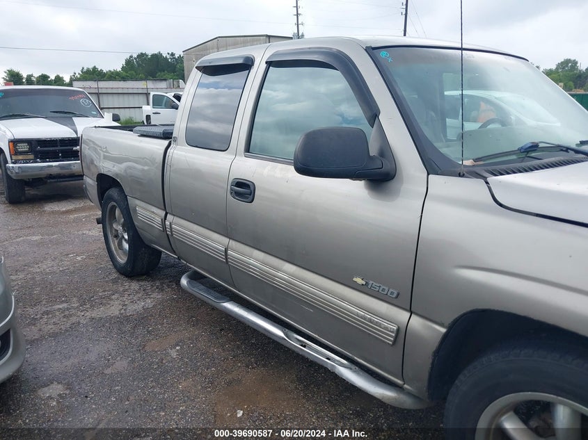 2001 Chevrolet Silverado 1500 Ls VIN: 2GCEC19V411337939 Lot: 39690587
