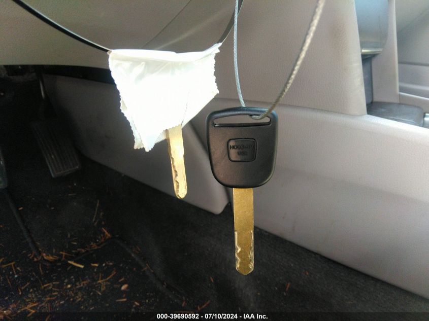 2011 Honda Accord 2.4 Ex VIN: 1HGCP2F72BA012884 Lot: 39690592