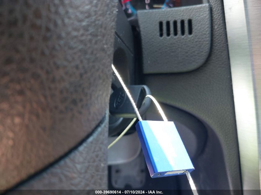 2011 Ford Fusion Se VIN: 3FAHP0HAXBR237390 Lot: 39690614