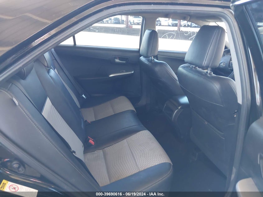 2014 Toyota Camry Hybrid Se Limited Edition VIN: 4T1BD1FK0EU119593 Lot: 39690616