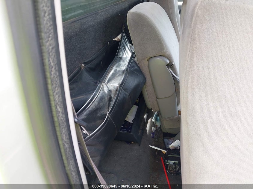 2001 Ford F-250 Xl/Xlt VIN: 1FTNF20L11EB06407 Lot: 39690645