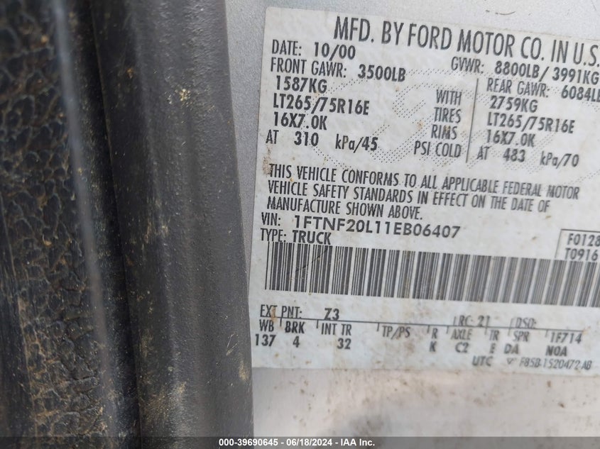 2001 Ford F-250 Xl/Xlt VIN: 1FTNF20L11EB06407 Lot: 39690645