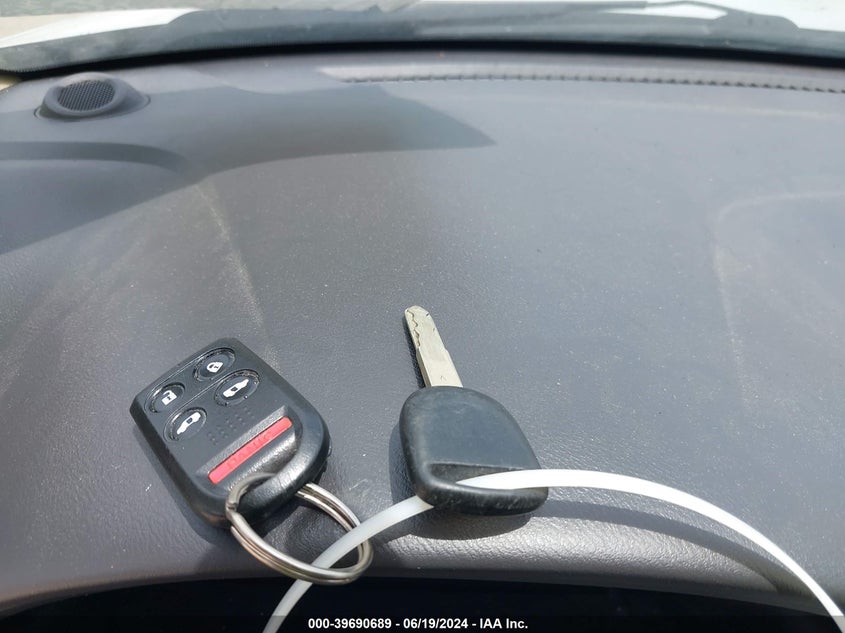 2008 Honda Odyssey Ex-L VIN: 5FNRL38608B403997 Lot: 39690689