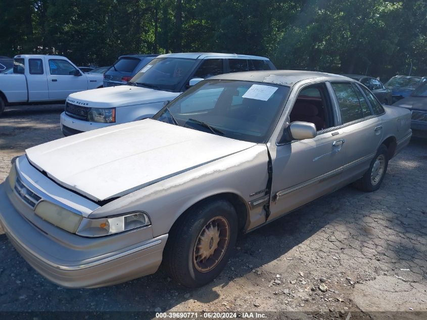 1995 Ford Crown Victoria Lx VIN: 2FALP74WXSX198340 Lot: 39690771