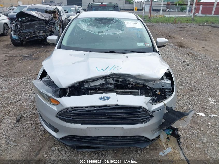 1FADP3FE2HL337996 2017 Ford Focus Se